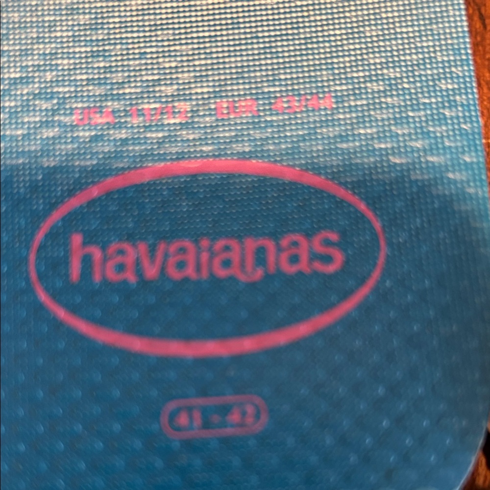 Havaianas Teal to Cream Ombre Flip Flops New - tags removed - Picture 2 of 3